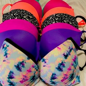 Victoria Secret / PINK women’s push up bras